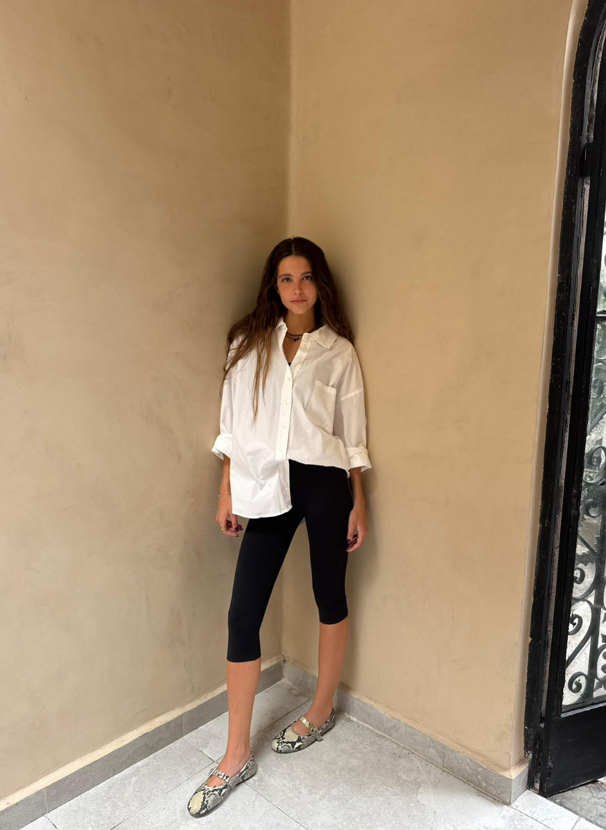 Airweight High Rise Capri Legging