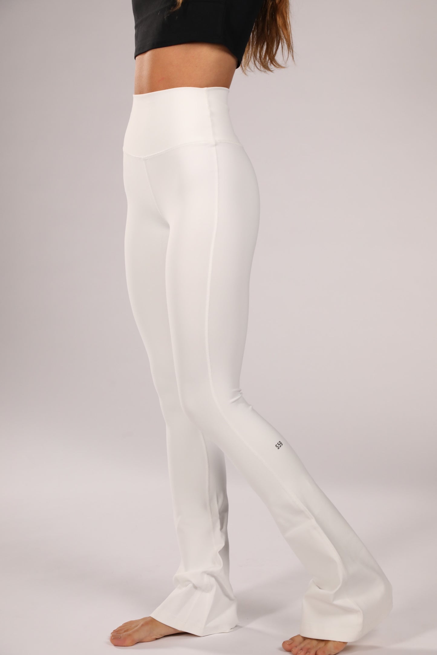 Raquel Flared Legging White