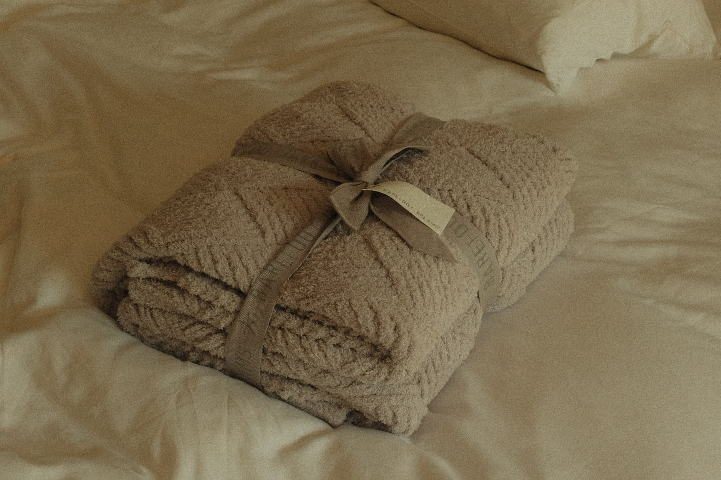 Cozy Diamond Throw Grey