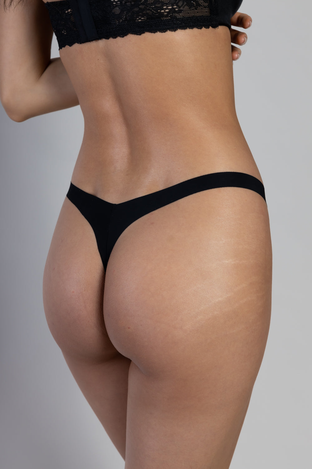 Tiny Thong Black