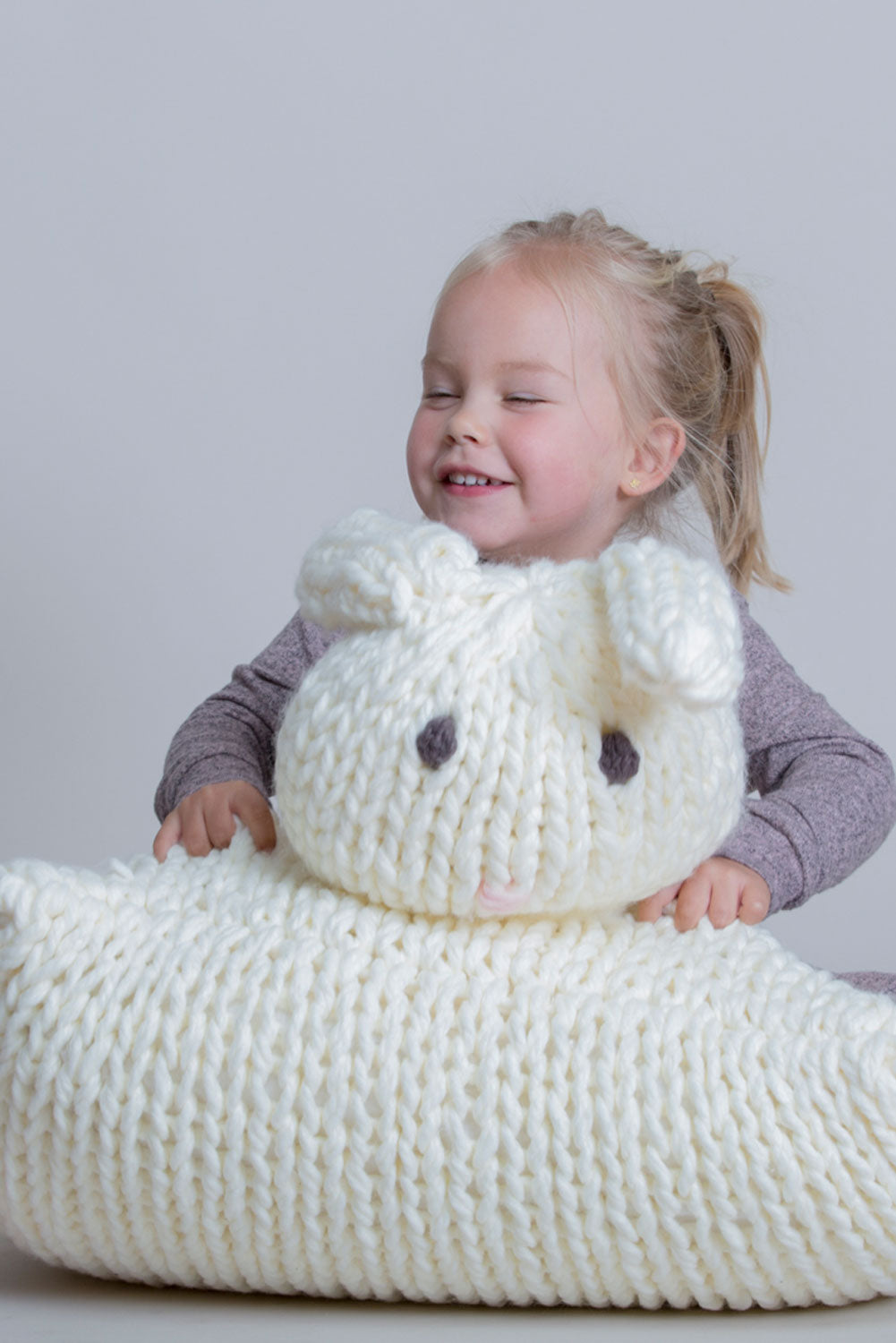 HOPPY BUNNY PILOW