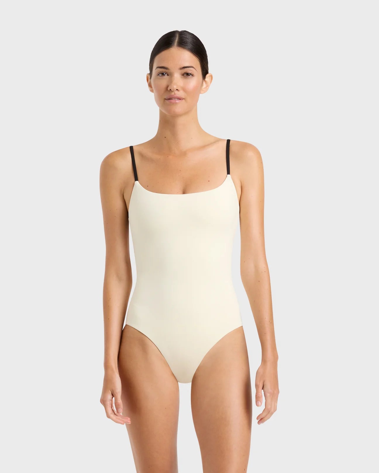 Bianca One Piece Porcelain