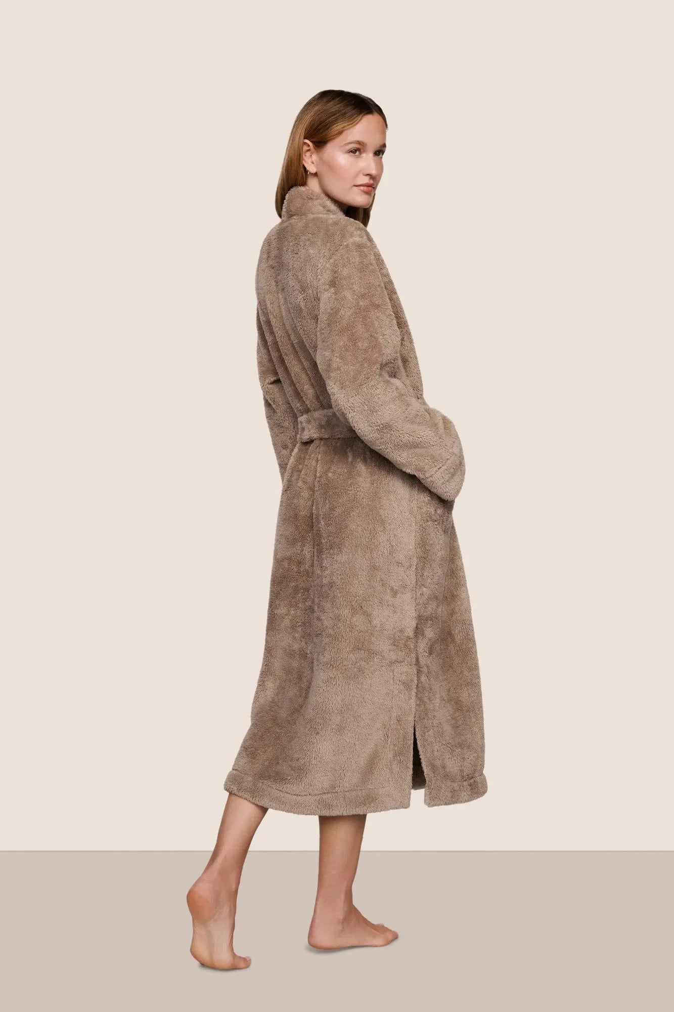 Renew Plush Toffee Robe