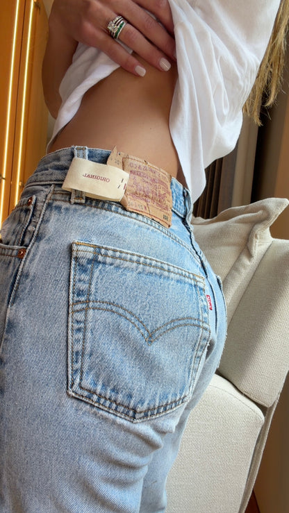 The Icon 501 (Authentic Levi’s, sourced in LA)