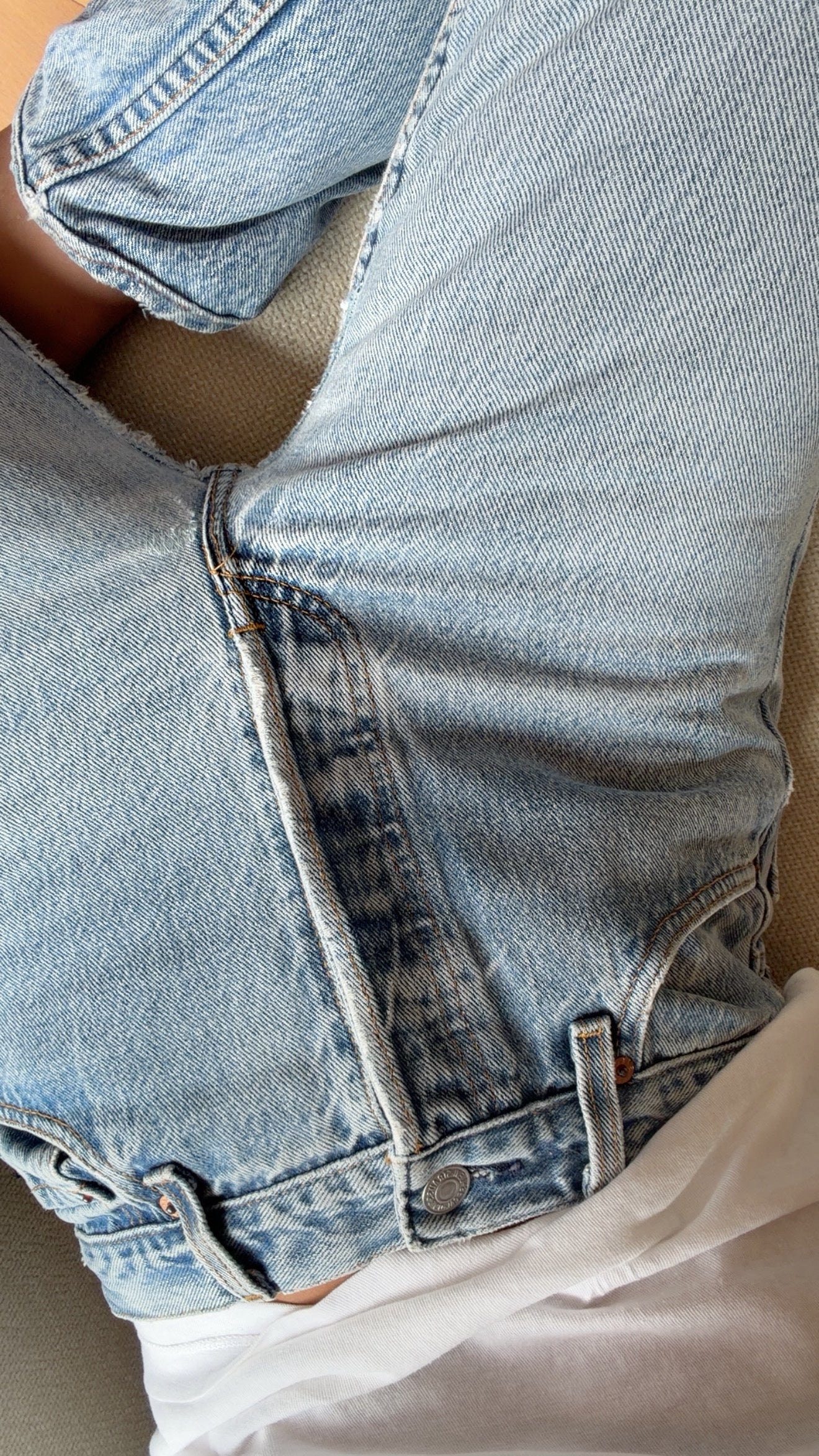 The Sapphire 501 
(Authentic Levi’s, sourced in LA)