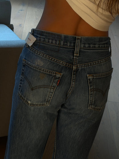 The Indigo 501 (Authentic Levi’s, sourced in LA)