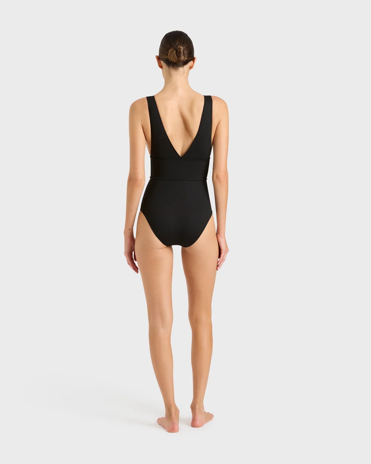 Victoria One Piece Black