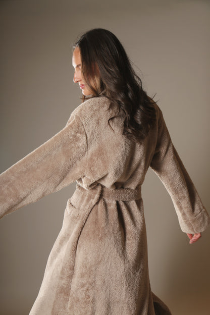 Renew Plush Toffee Robe