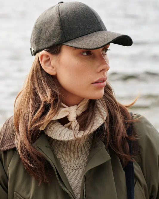 Virgin Wool Walnut Brown