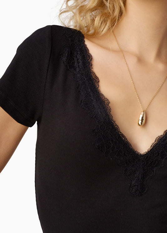 Sana Rib Knit Tee Black