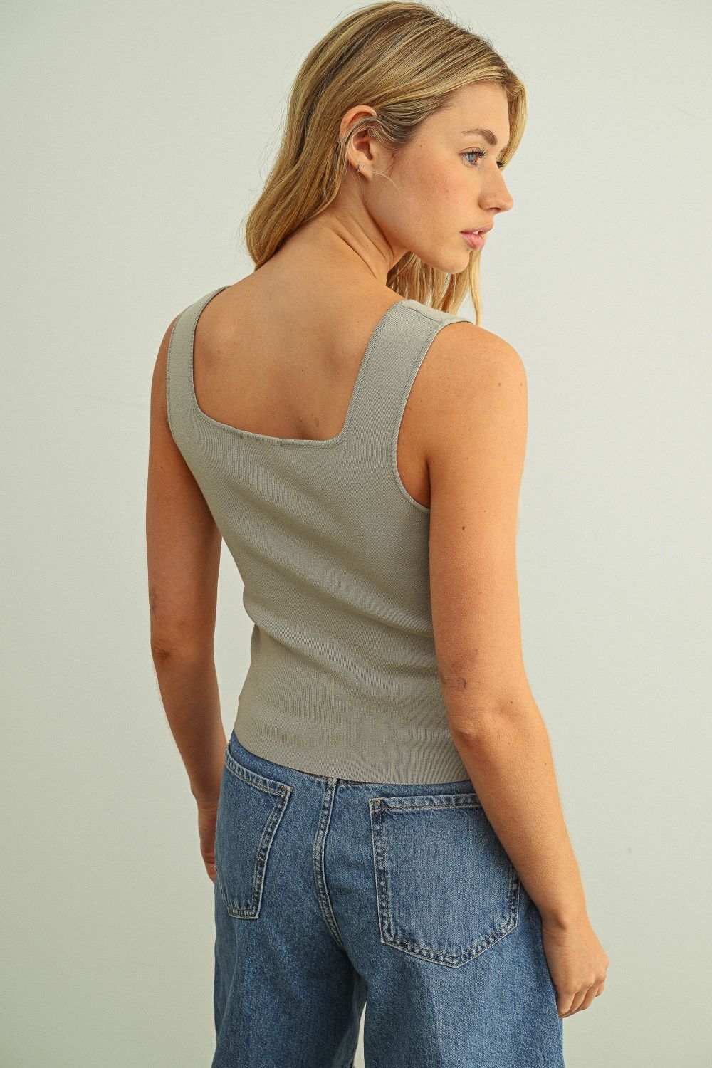 Essential Sleeveless Ribbed Knit Top