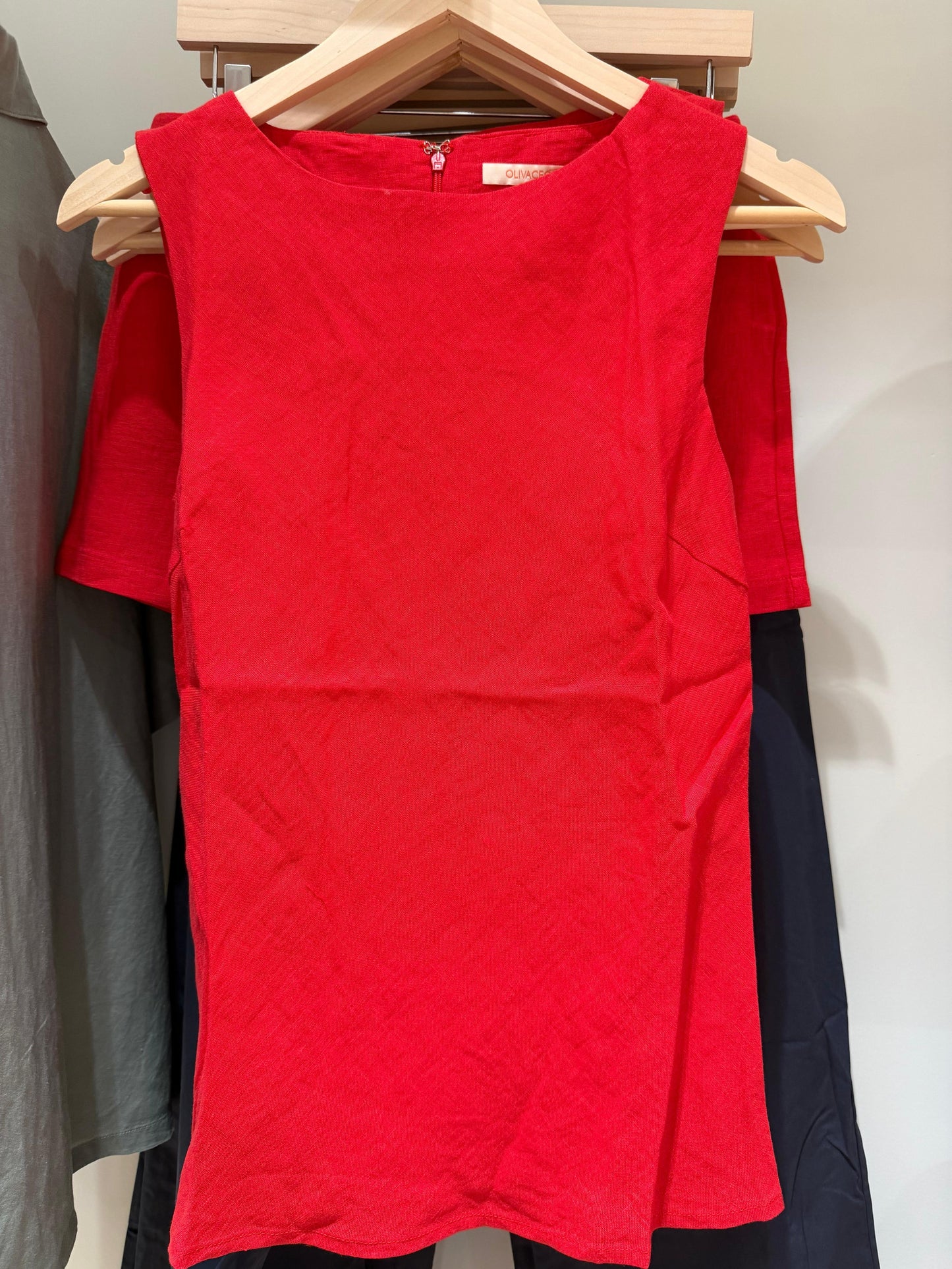 Red Linen Set