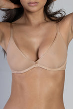 SKIMS Weighless Scoop Bra