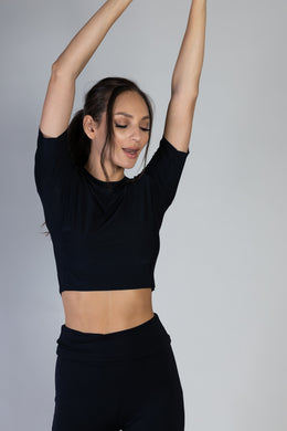 Butter Cropped Tee Black