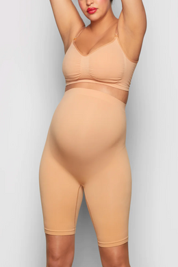 SKIMS Maternity Sculpting Short Mid Thigh