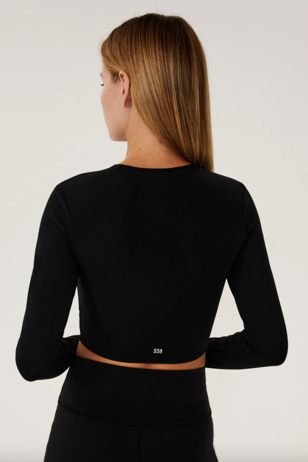 Airweight Long Sleeve Crop