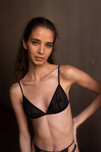 Deometric Demi Set