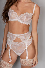 Anais Bra