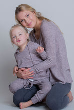 PINK HOODIE WITH NO ZIPPER FOR KIDS