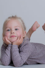 PINK HOODIE WITH NO ZIPPER FOR KIDS