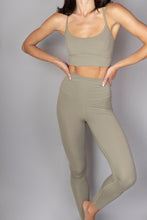 Gravity Leggings