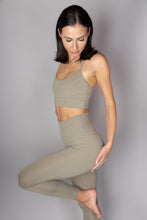 Gravity Leggings