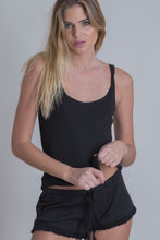 SKIRTY TANK