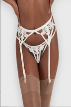 Nova Suspender