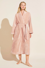 Chalet Plush Robe Rose