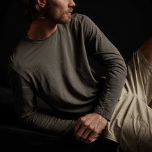 SHIRTTAIL HEM CREW