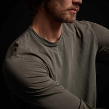 SHIRTTAIL HEM CREW