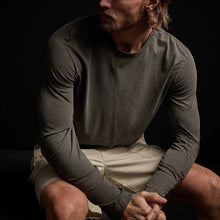 SHIRTTAIL HEM CREW